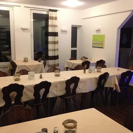 Wolterdinger Hof מלון